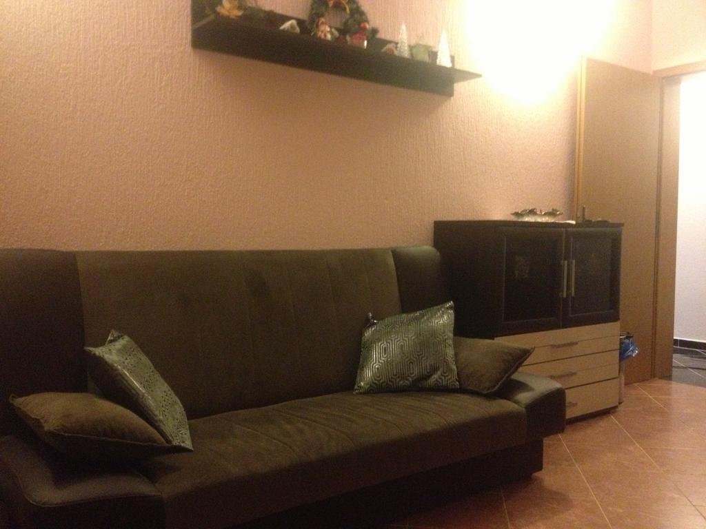 אוטייהא Apartments Svetlana מראה חיצוני תמונה